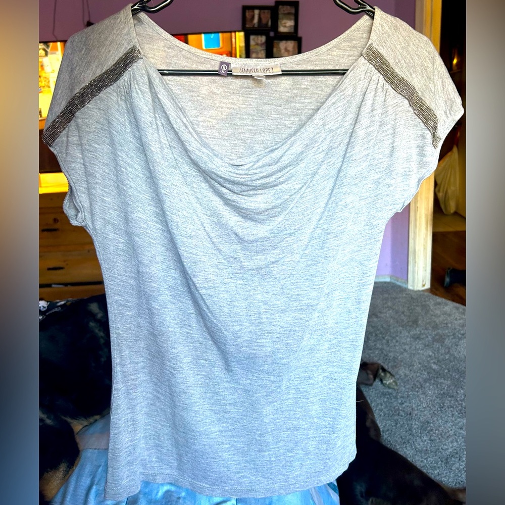 JL M Grey Blouse!
